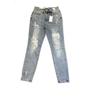 NWT Judy Blue Light Wash Distressed Skinny Jeans Size 29
